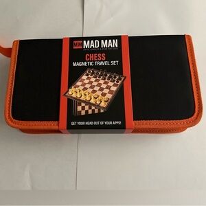 New Mad Man Chess Set Magnetic Travel Set MM